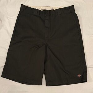Dickies Men's Dark Green Flat Front Shorts